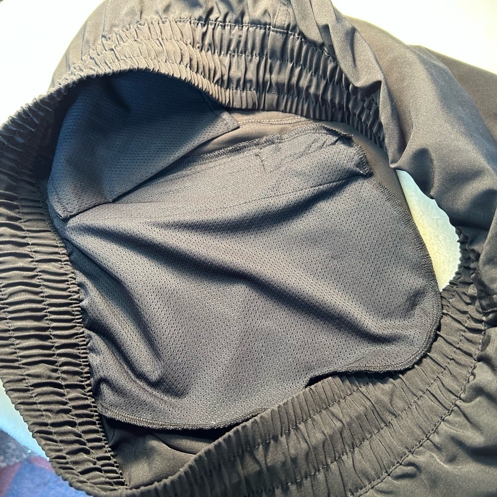 OP Black Elastic Waist and Drawstring Shorts with 3 zippered Pockets - Picture 7 of 7